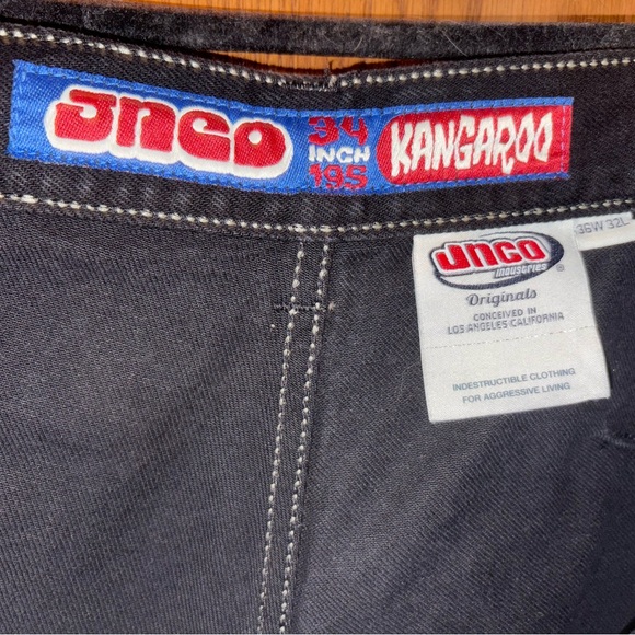 JNCO Black MENS Bottoms with Kangaroo Design - Picture 6 of 6